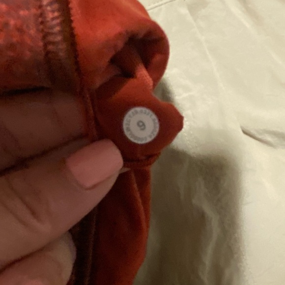 Lululemon WUNDER TRAIN HIGH NECK BRA - SIZE 6 - Picture 7 of 8